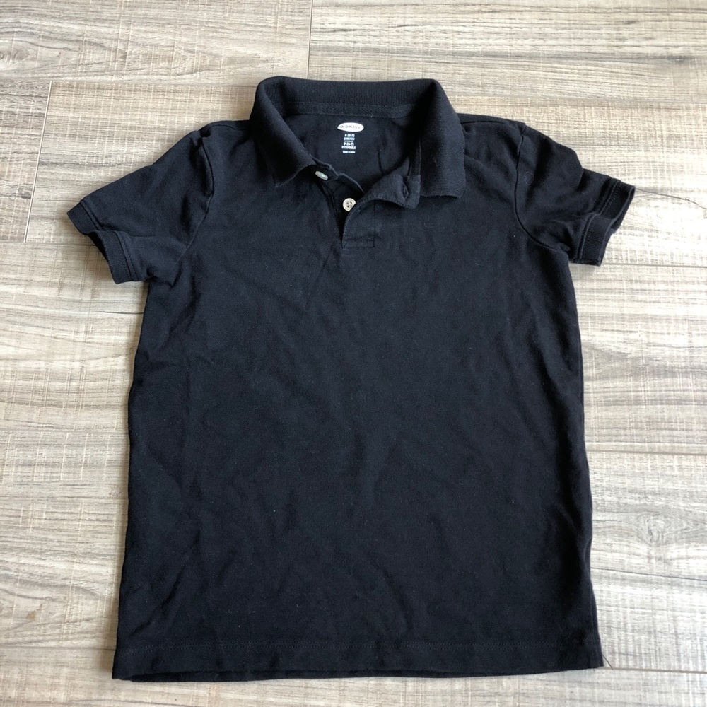 Old navy T-shirt, size 6/7